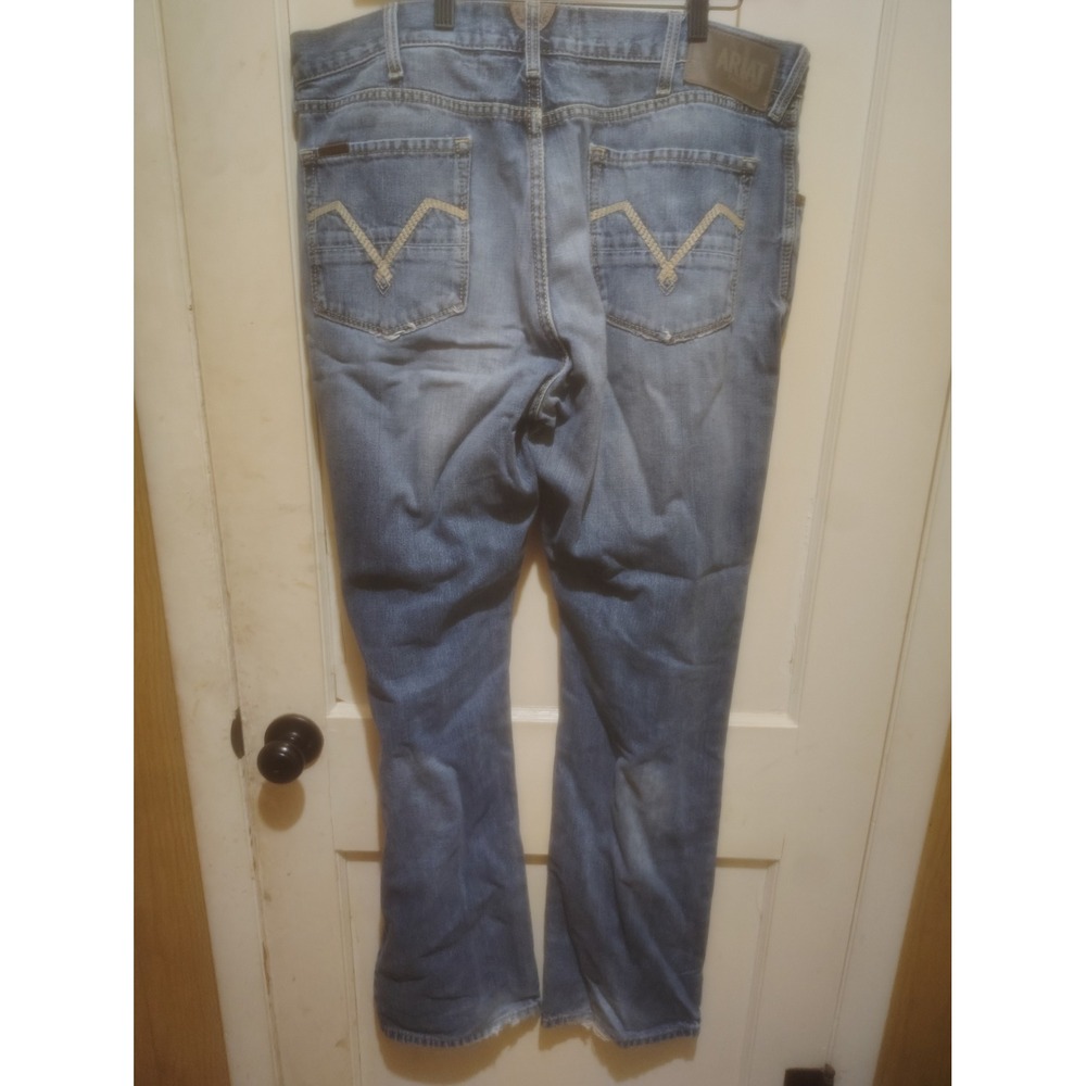 Ariat M4 Low Rise Boot Cut Jeans Mens 36x36 Medium Wash Denim Work Western - Picture 2 of 6